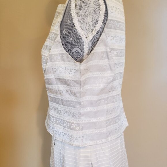 Crimson by Lawrence Kurtz set top & skirt - Picture 2 of 9